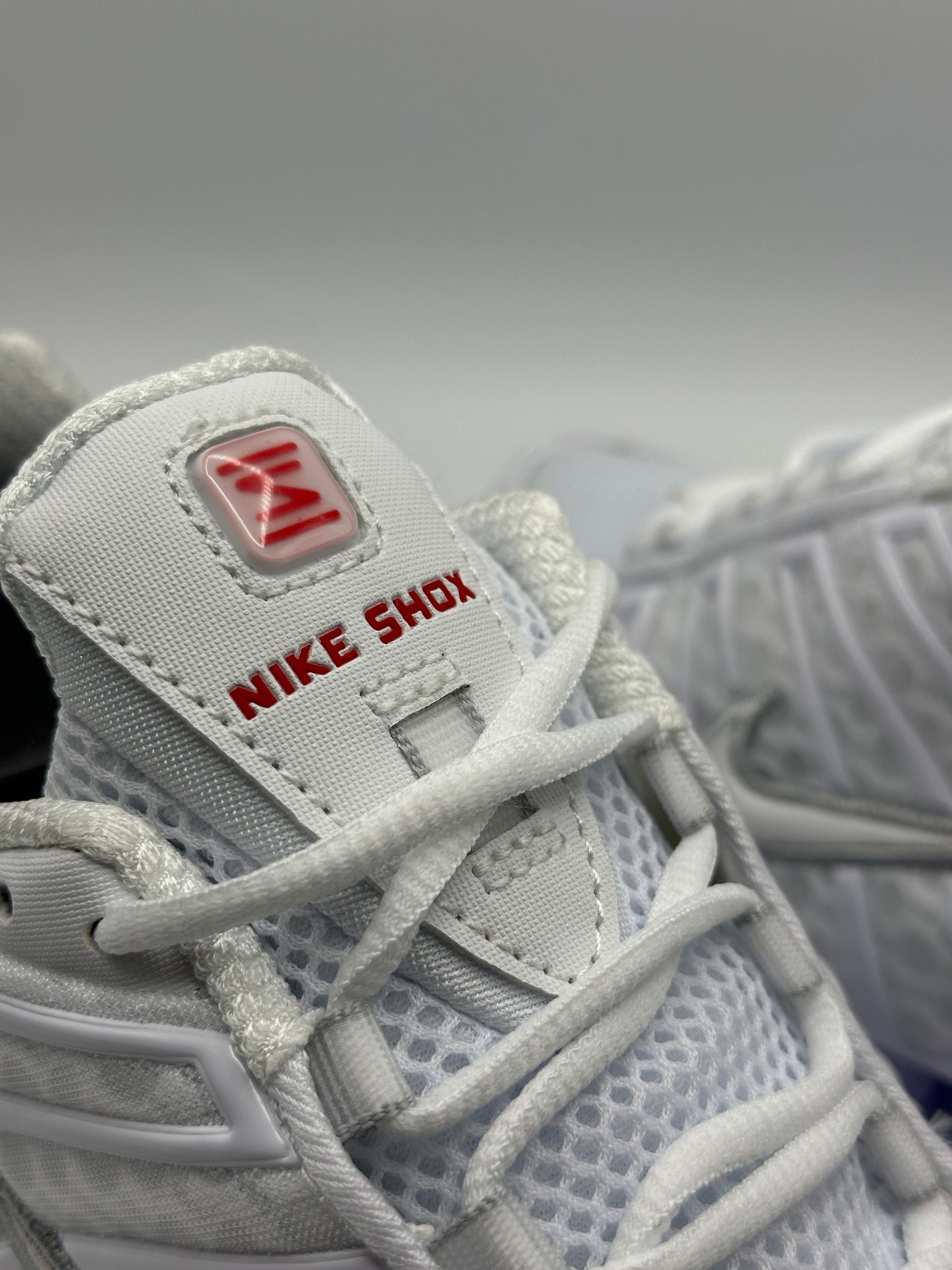 NIKE SHOX TL WHITE