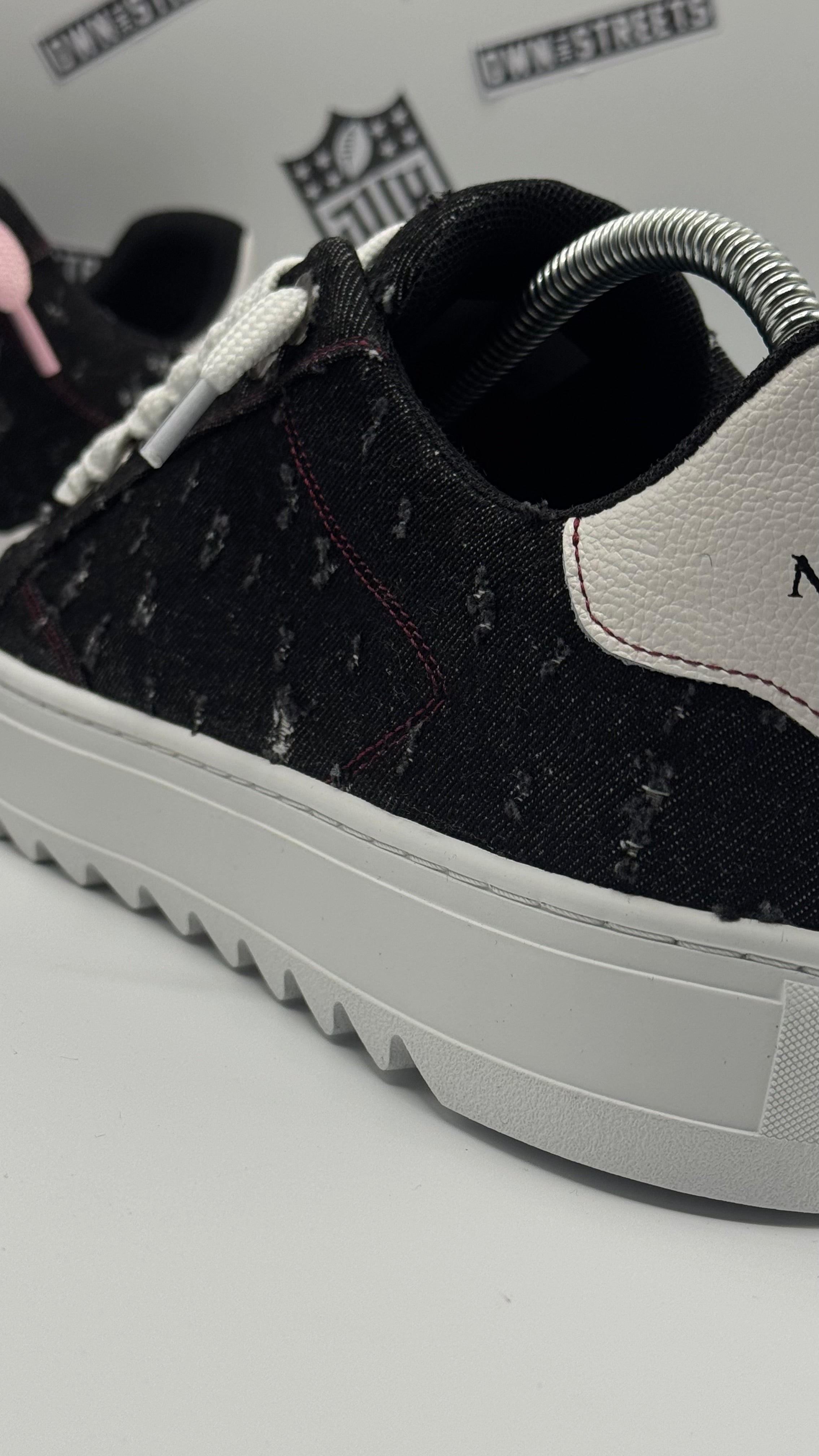 NUMERIS PINK DENIM SNEAKERS (VVHQ)