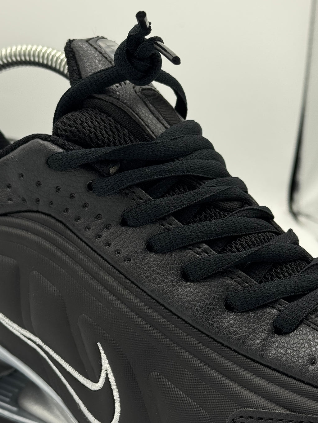 SHOX R4 SILVER BLACK