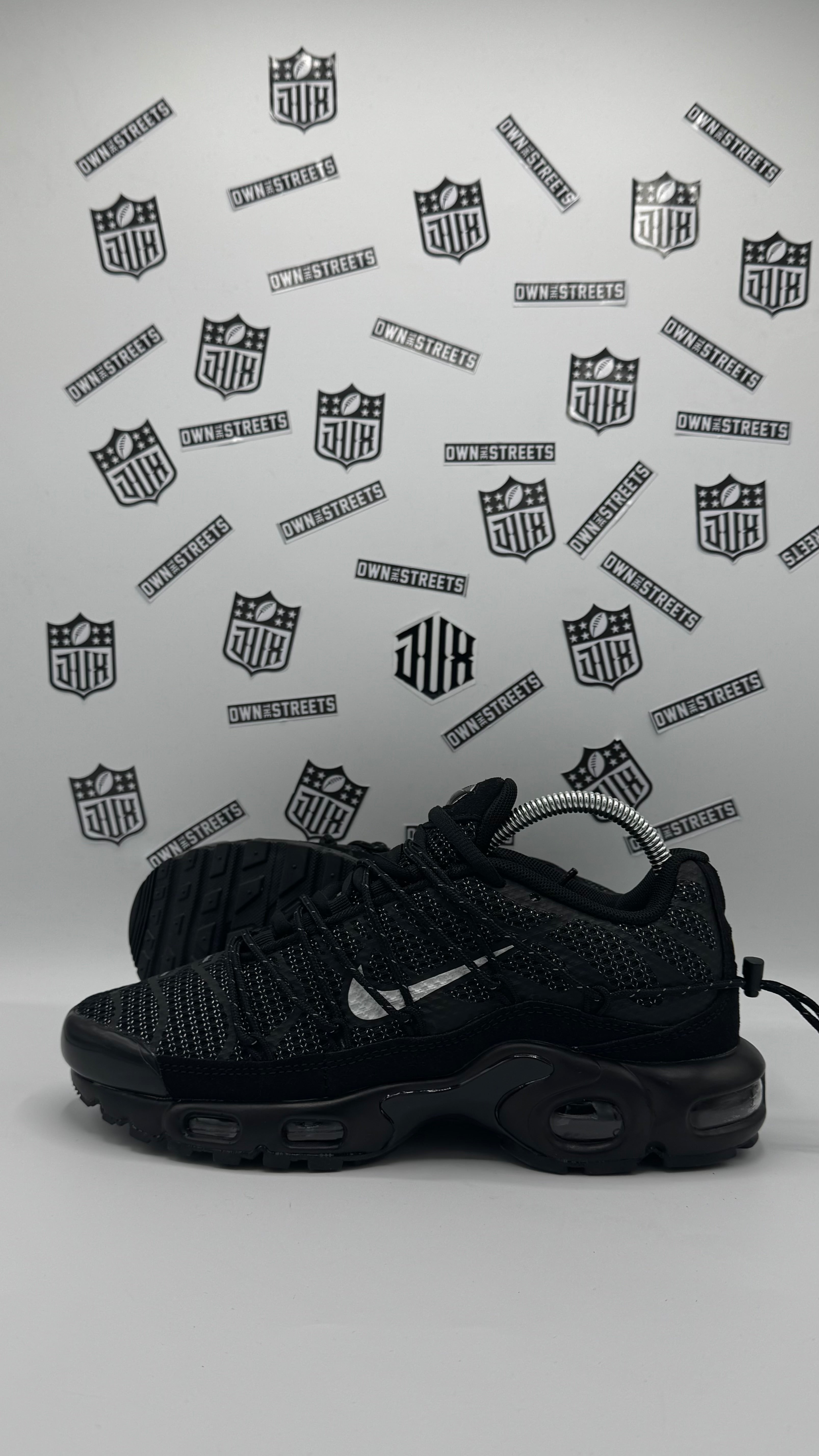 NIKE TN UTILITY BLACK WHITE