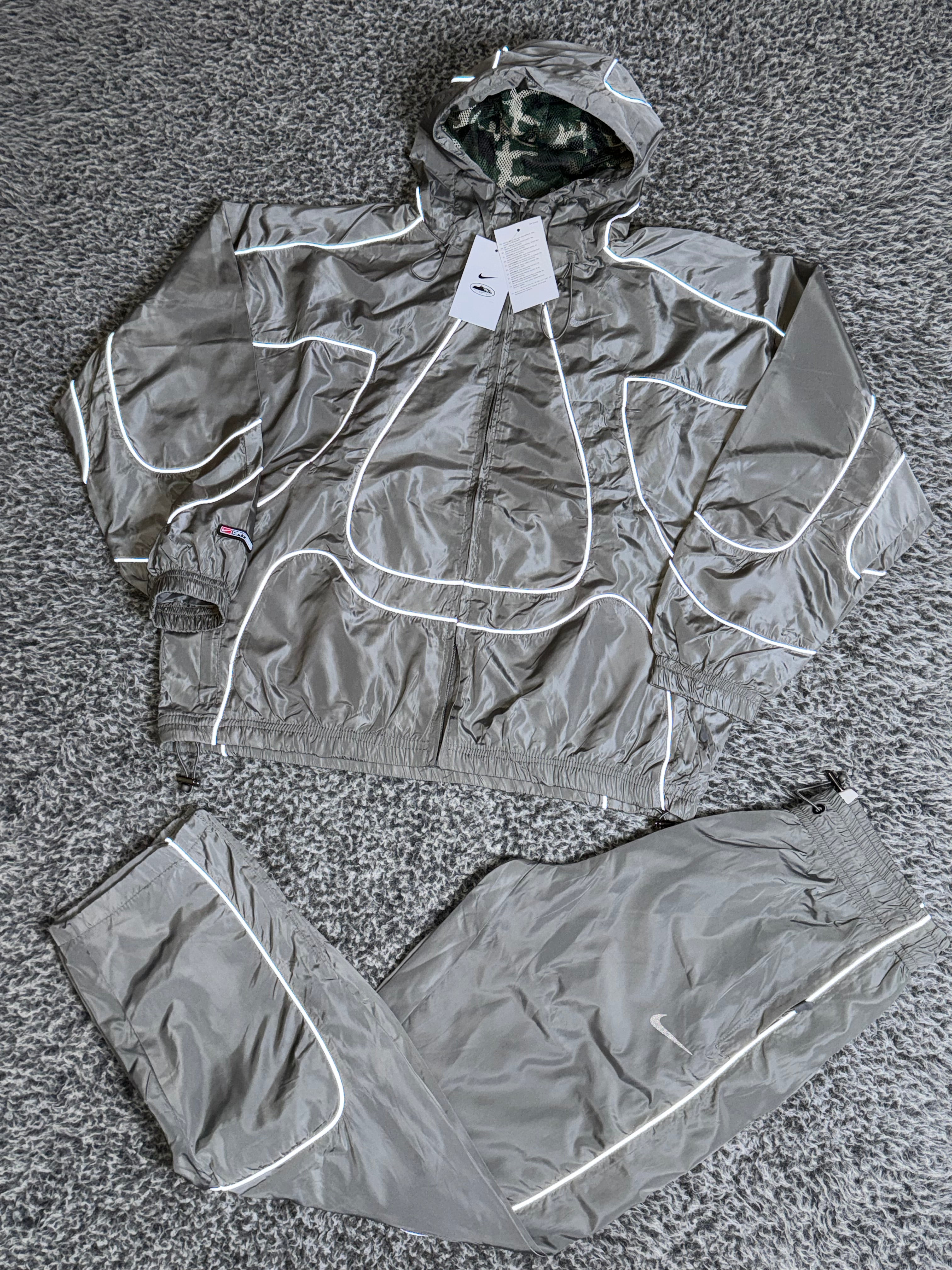 Nike x Corteiz NRG Grey Tracksuit (Photo rèele)