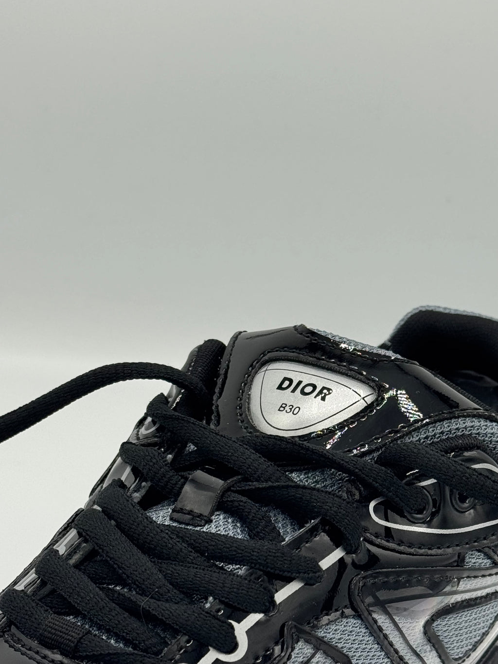 DIOR B30 GREY LIGHT BLACK