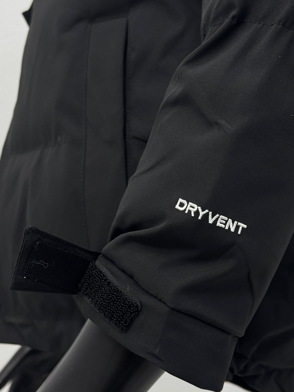 THE NORTH FACE  DryVent  jacket BLACK