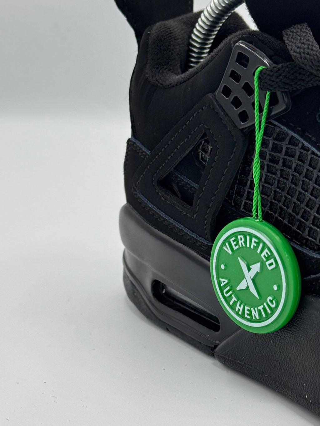 AIR JORDAN 4 BLACK CAT