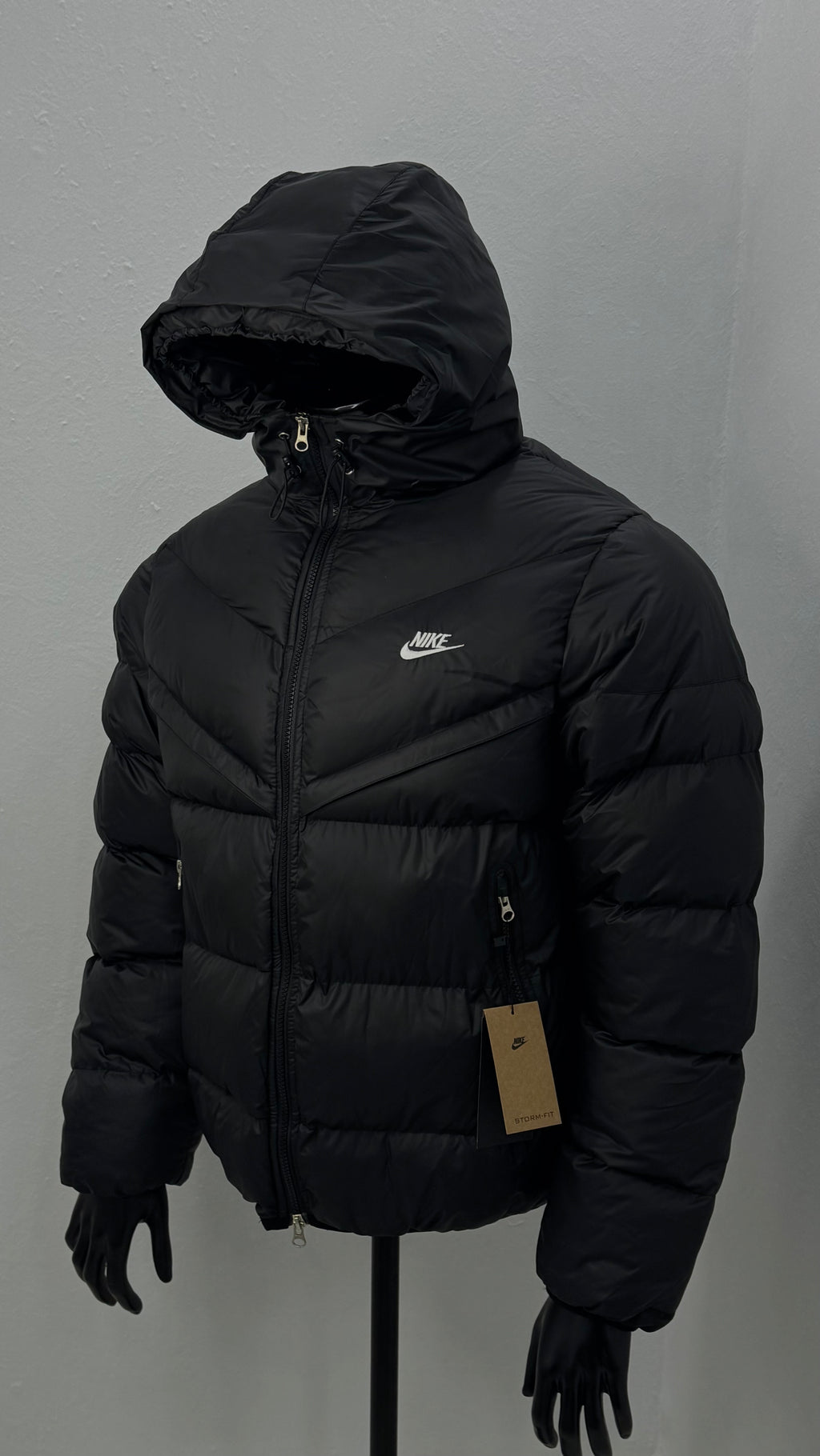 NIKE STORM FIT BLACK