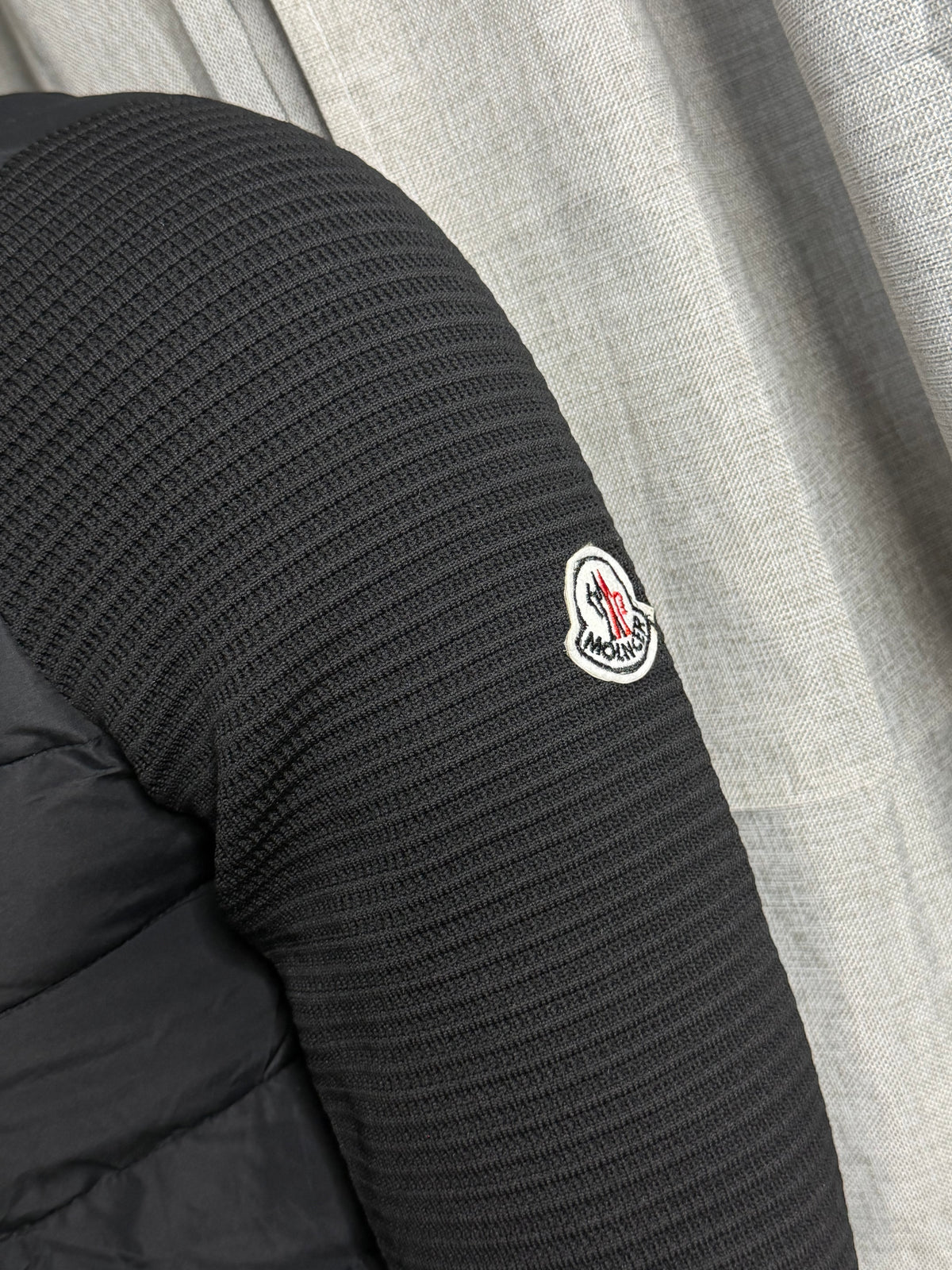 MONCLER CARDIGAN BLACK