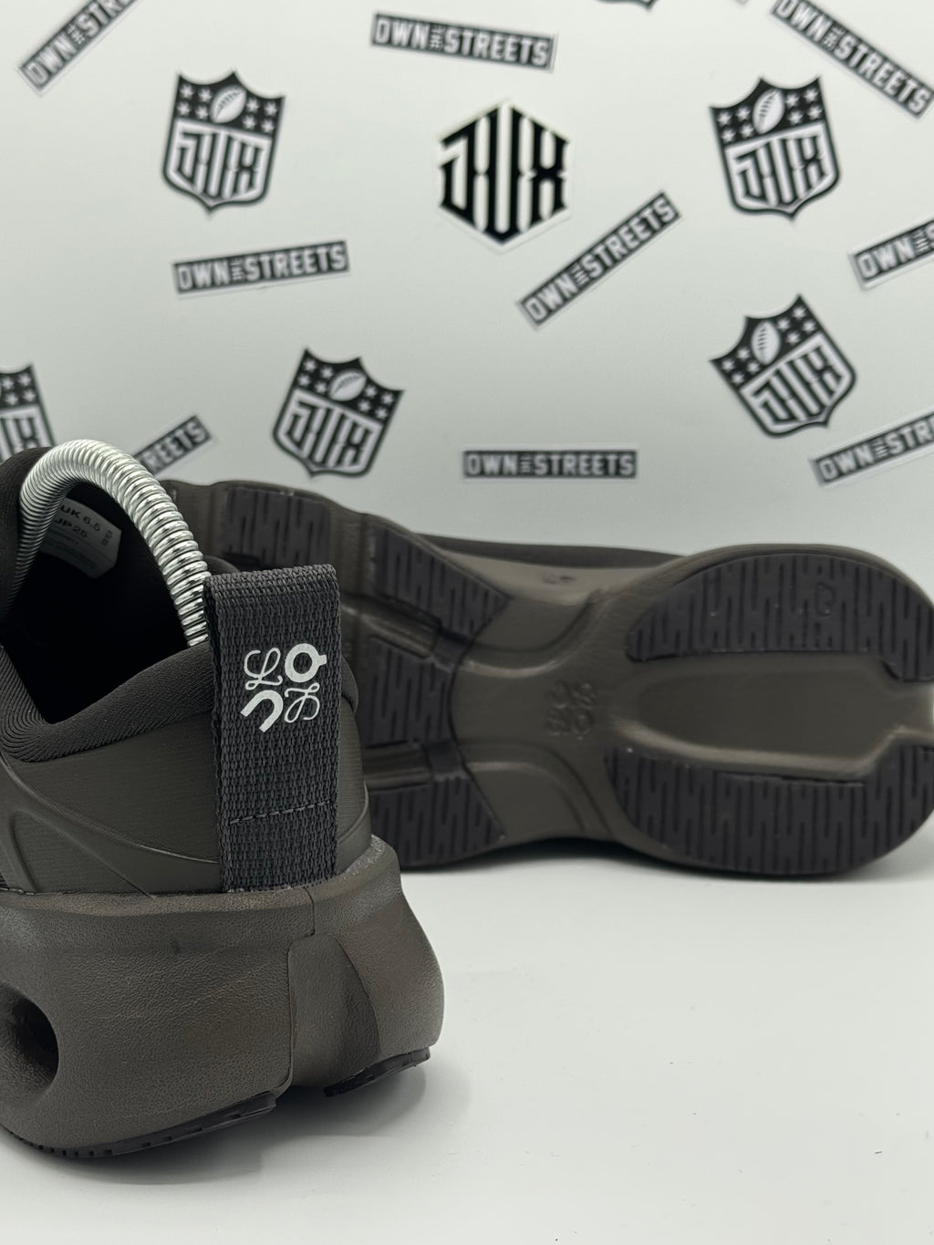 ON X LOEWE CLOUDSOLO BROWN CHOCOLATE