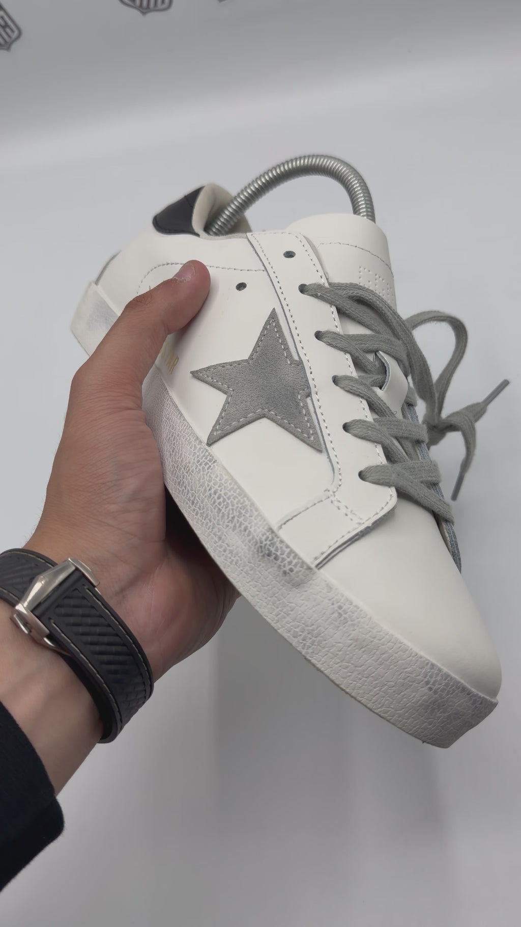 GOLDEN GOOSE SUPERSTAR LOW TOP SNEAKERS