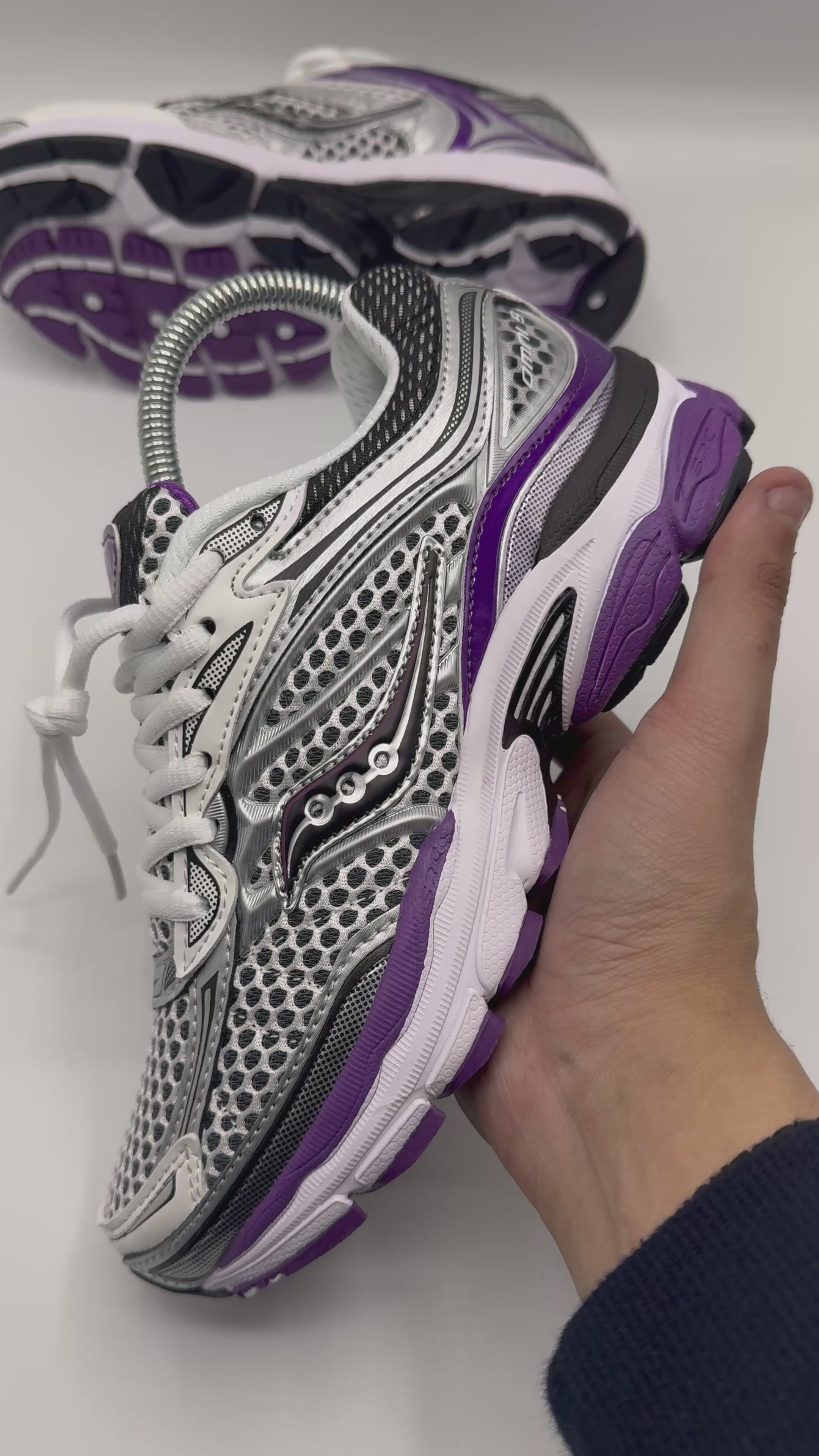 SAUCONY ProGrid Omni 9 PURPLE SILVER